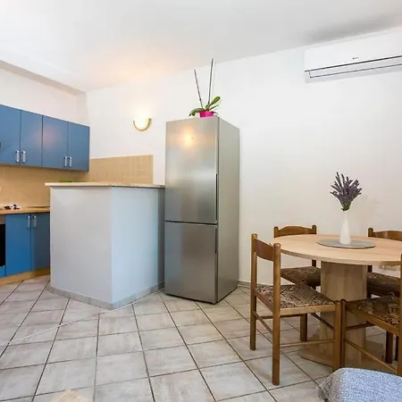 Apartament Natura Gata